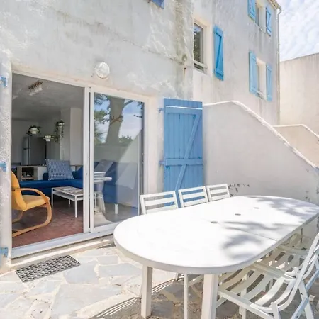 Villa Gu010-066 Maison De Pour 8 Personnes Tres Proche De La A La Guérinière